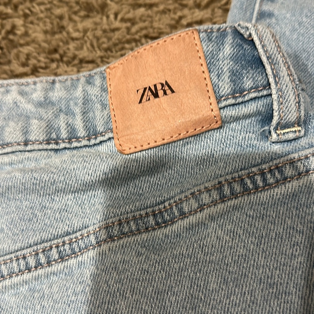 COPY - Zara women’s jeans, size 8, light blue - Picture 4 of 4